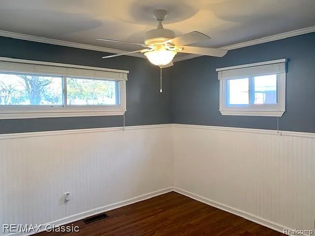 235 W Farnum Ave — Photo 17
