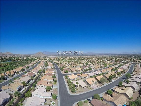 5th image of 2621 Byron Dr