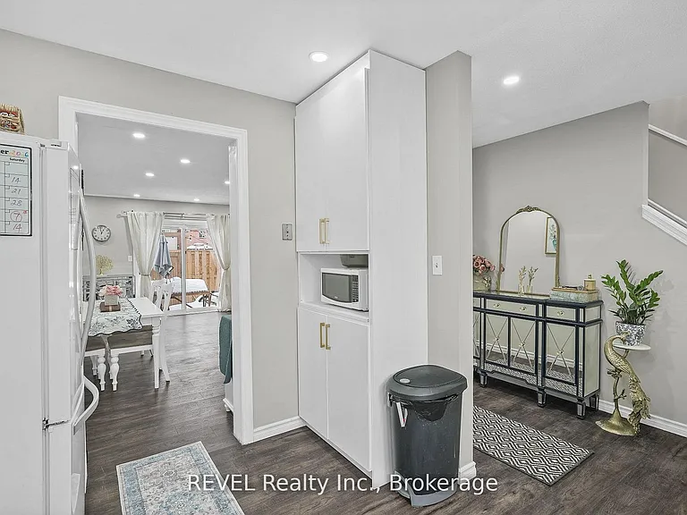 65 Dorchester Blvd #80 — Photo 8