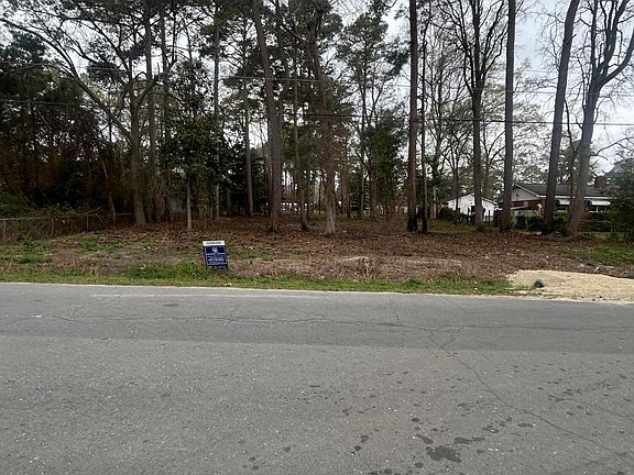 2nd image of 205 Nancy Dr Lot 9