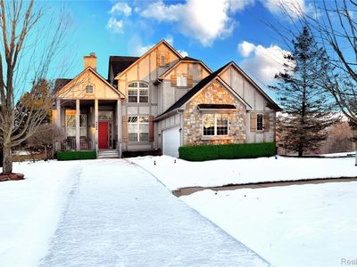 2344 Willow Ln, Grand Blanc, MI, 48439