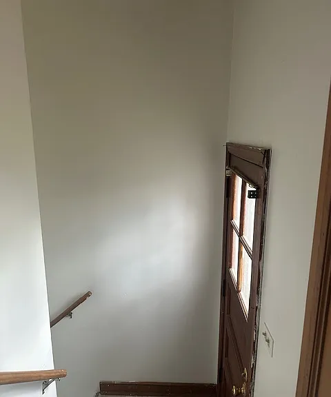 stairs to basement