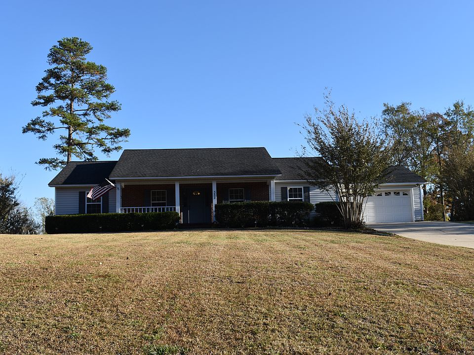 352 Fairwood Blvd