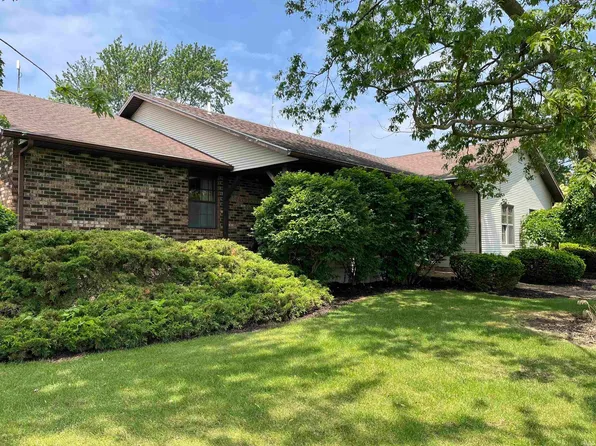 3341 W 900 S, Poneto, IN 46781