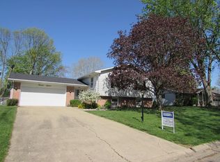 1418 Sherman St, Danville, IL