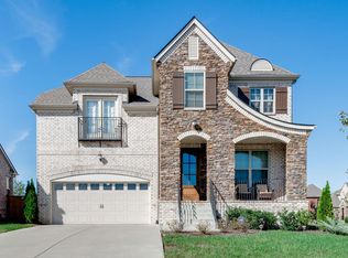 360 Old Stone Rd, Goodlettsville, TN 37072