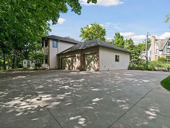 2nd image of 5020 Minneapolis Ave