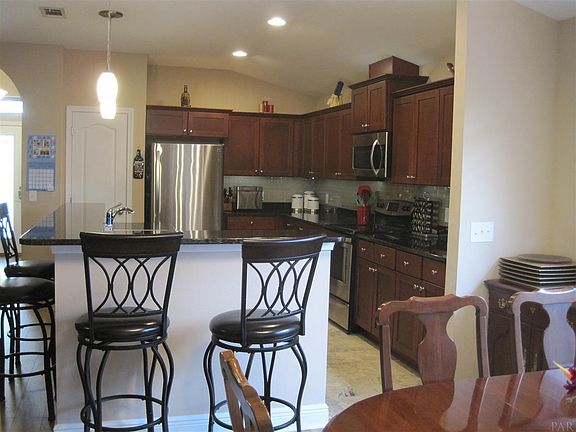 4th image of 9567 Laramie Dr