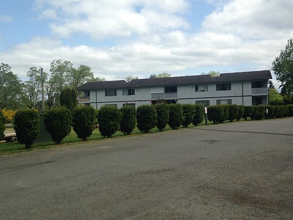 2nd image of 12517 47th Ave SW