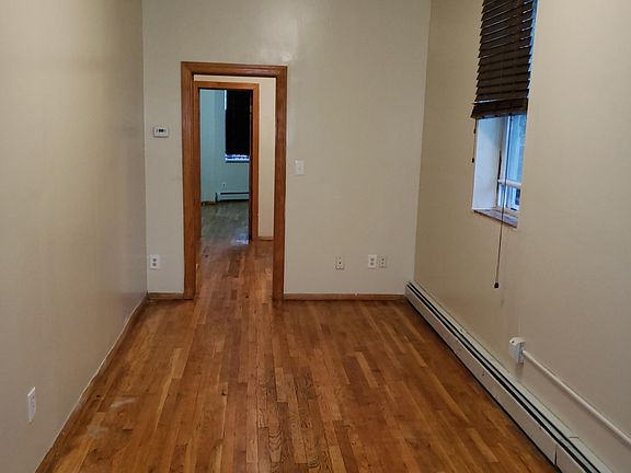 5th image of 229 Summit Ave APT 1