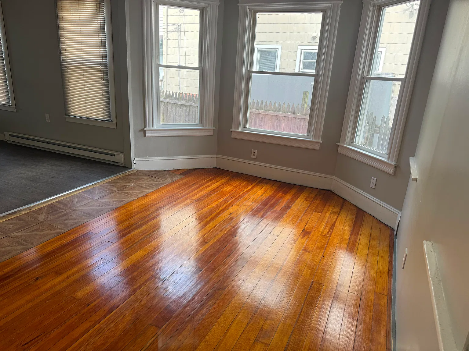 3 bed, $2,200 — Photo 2