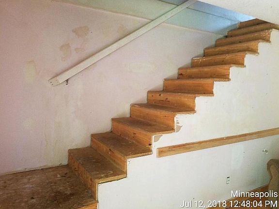 3rd image of 8108 Xenia Ave N