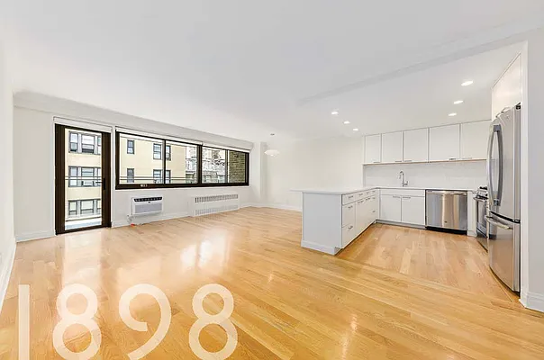 Rented by A&E Real Estate Management | media 14