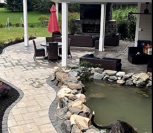 4th image of 105 Pennfield Dr