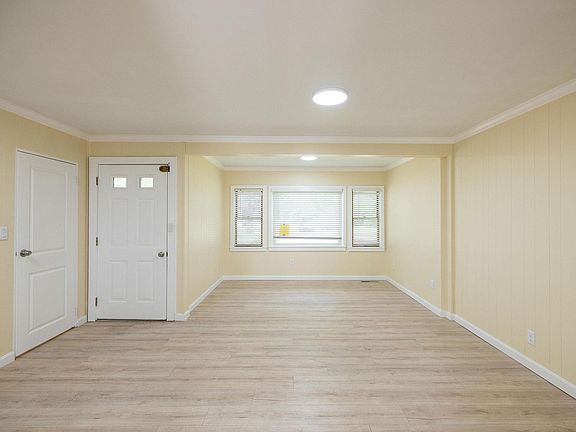 3rd image of 26 Steven Rd