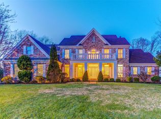 749 Kraffel Ln, Chesterfield, MO