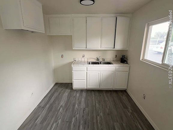 5th image of 5755 Corwin Ln APT C