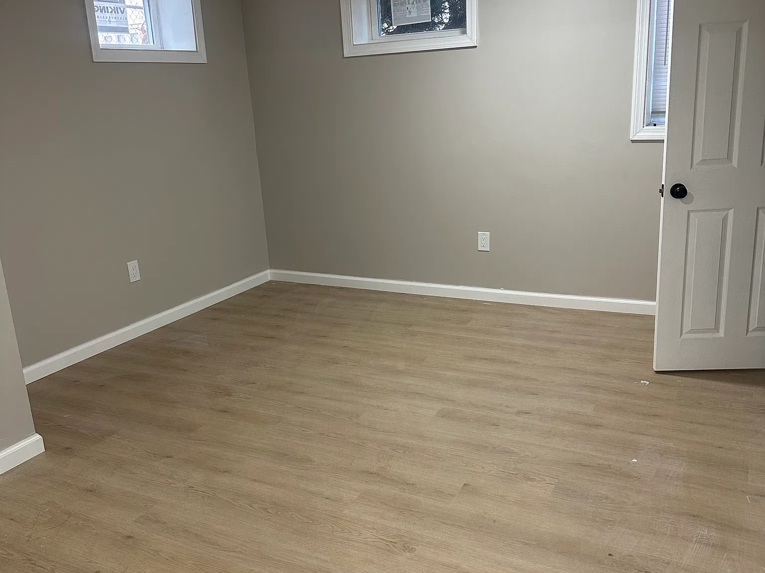 4 bed, 2692 sqft, $700 — Photo 2