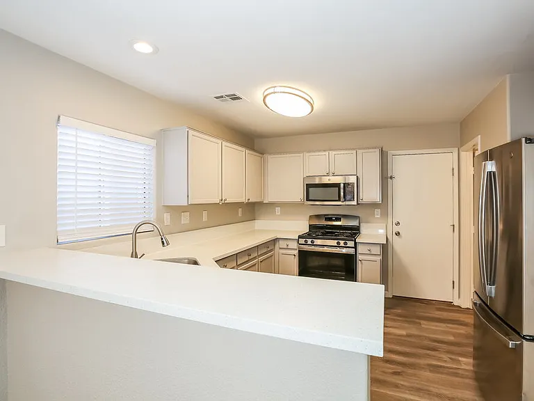 5325 Cholla Blossom Ct — Photo 8