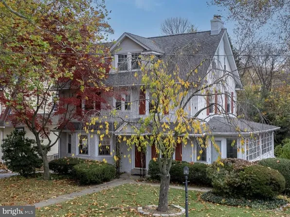 137 N Rolling Rd, Springfield, PA 19064