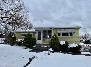 213 Summit Ave, Rensselaer, NY 12144