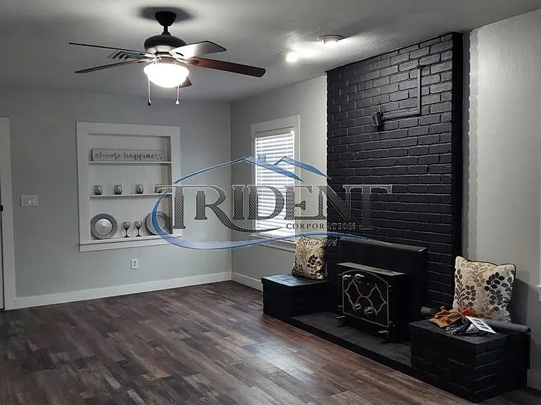 831 I St — Photo 3