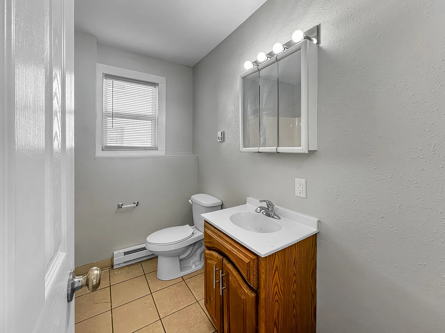2 bed, 864 sqft, $750 — Photo 3