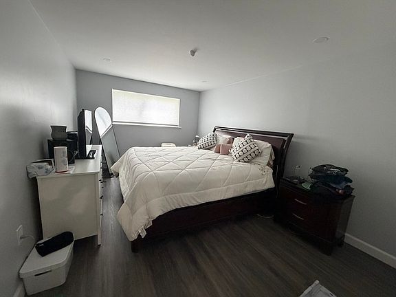 5th image of 38 Clapp St