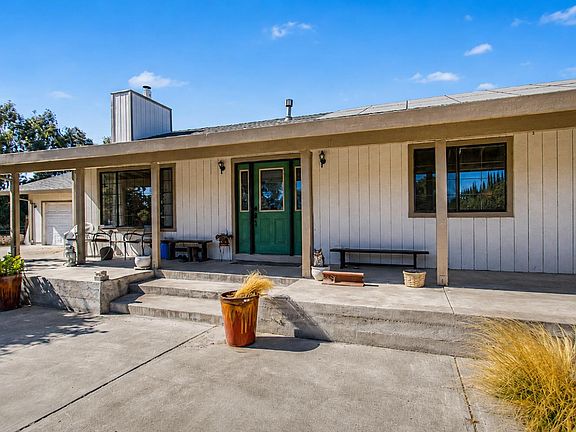5th image of 1180 Sunset Rd