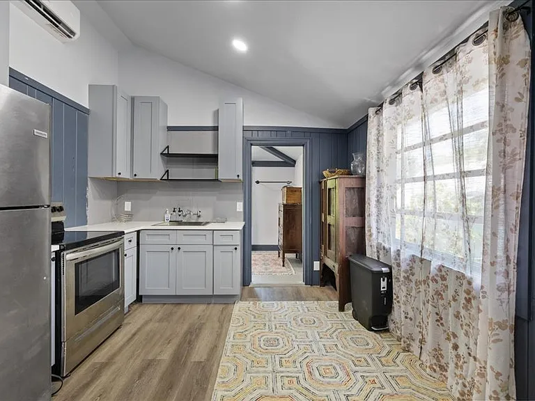 3022 Beach Blvd S #2 — Photo 5