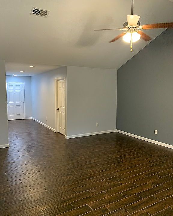 1st image of 1015 Arnica St