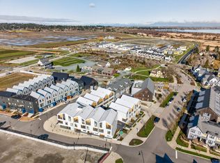 251 Boundary Bay Rd #201, Delta, BC V4L 0B6