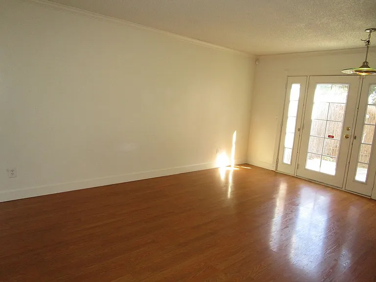 53 El Basset Ct — Photo 9