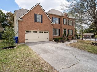 1318 Wineberry Rd, Powell, TN 37849