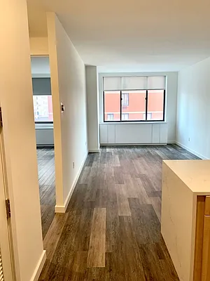 Rented by The Dermot Realty Management Company | media 26