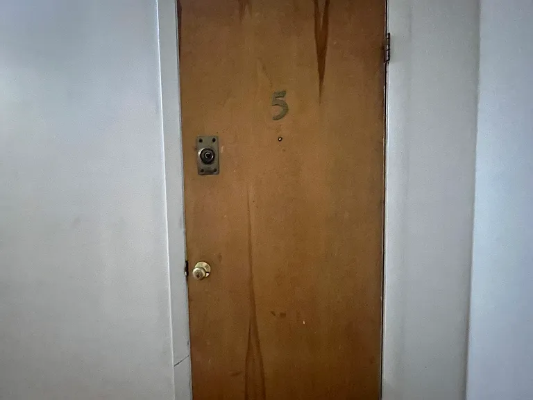26 Marlborough St #5 — Photo 13