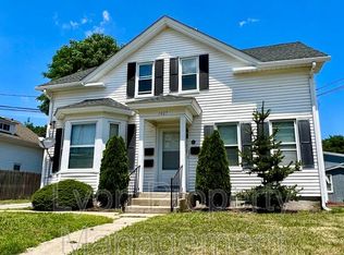 1027 Toll Gate Rd APT A, Warwick, RI 02886