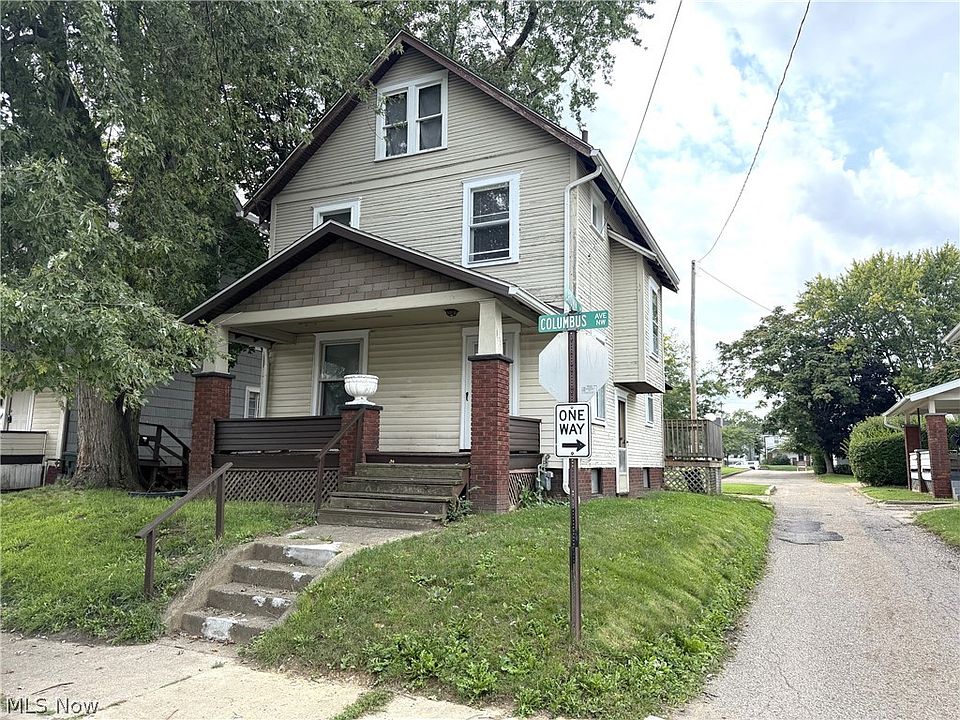 1st image of 527 Columbus Ave NW