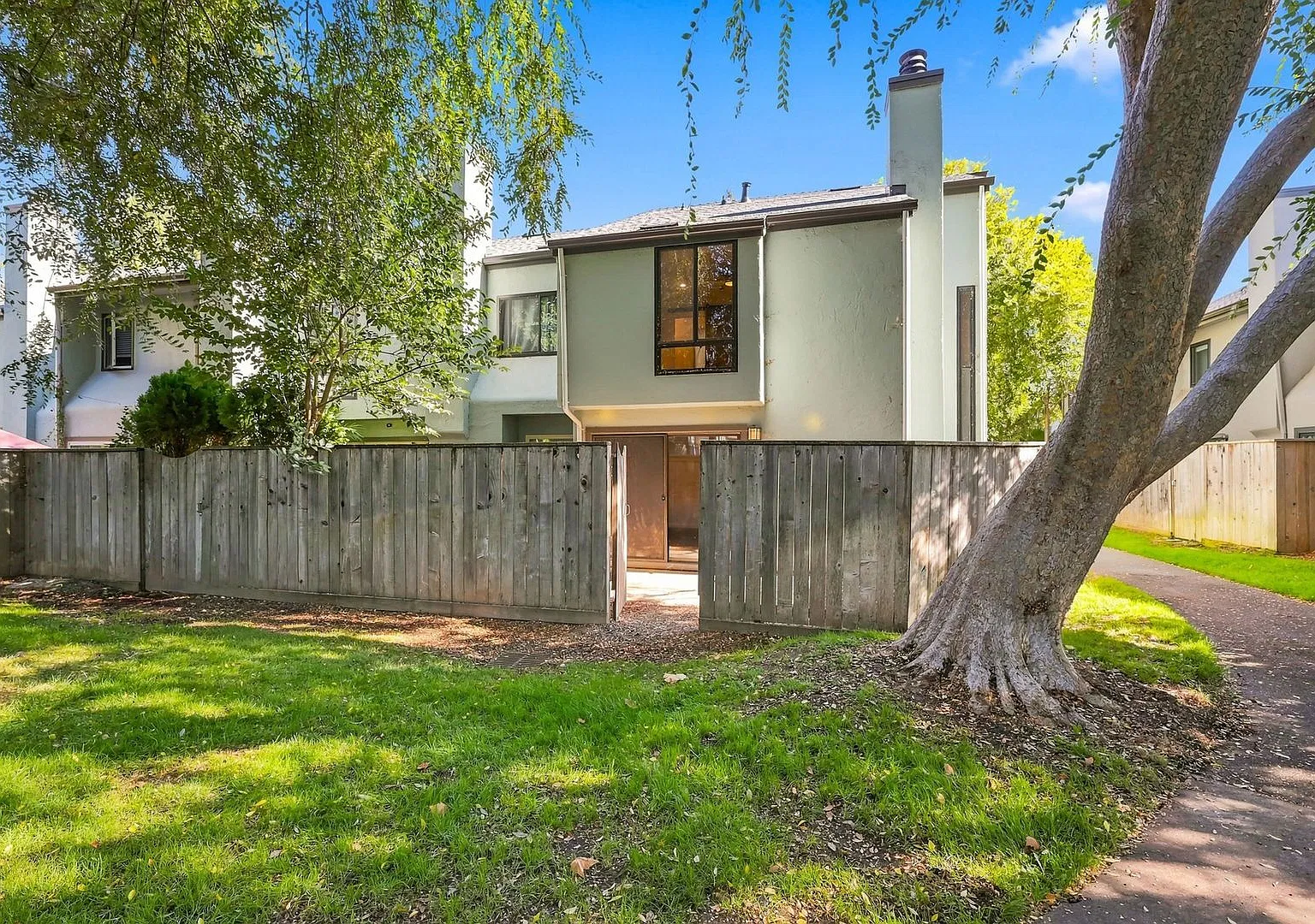 3 bed 1.5 bath North Napa Condo for Rent — Photo 1