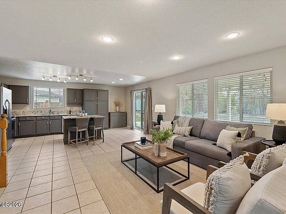 3rd image of 7740 Lobo Ct