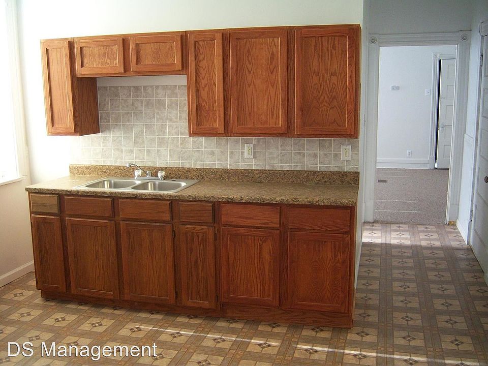 2nd image of 3916 Louisiana Ave