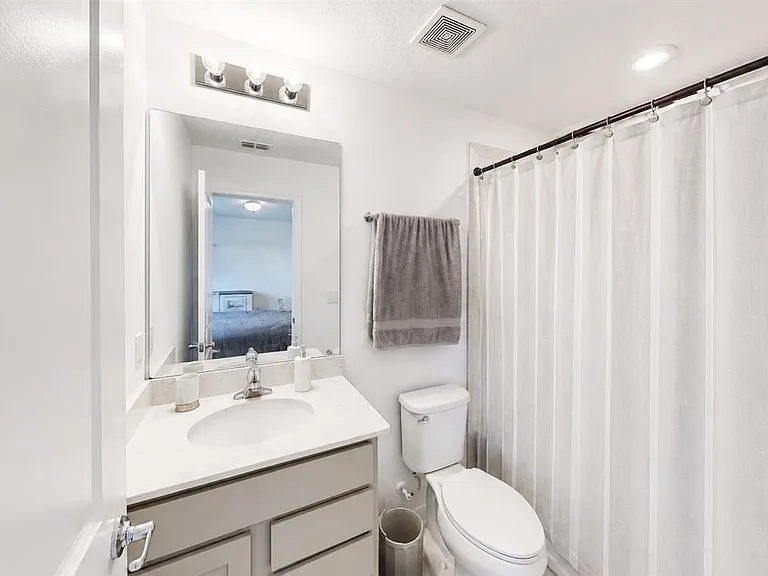 3884 Capri Coast Dr — Photo 20