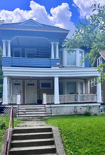816-818 Maryland Ave #2 Photo 1