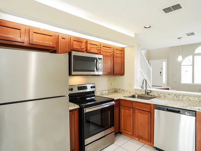 7579 Sugar Bay Ln — Photo 8