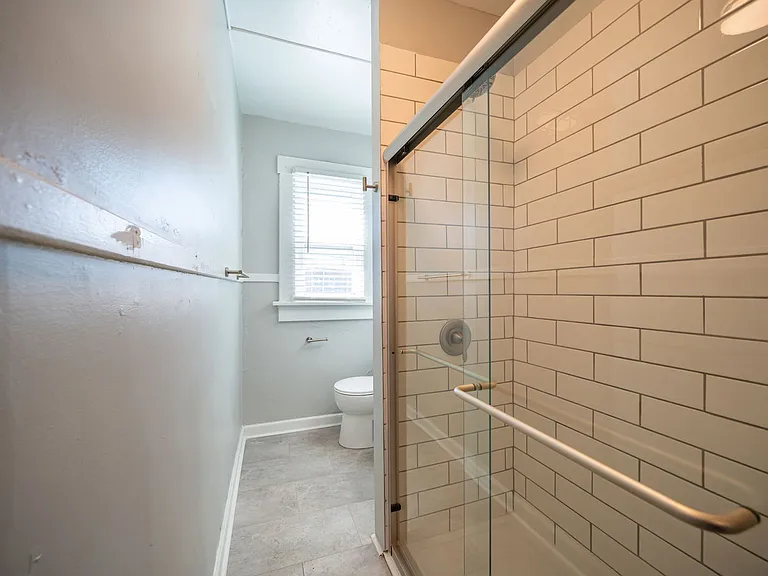 87 W 1st Ave — Photo 14