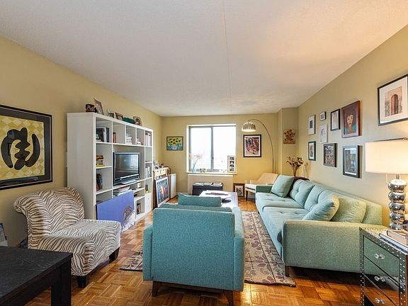 4th image of 300 W 135th St APT 11B