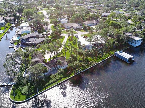 Best Lot In Ballard Park