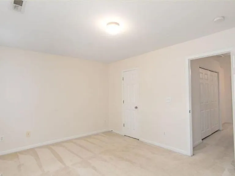 9 Blue Stone Ln — Photo 10