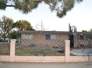 1402 W Pine St, Santa Ana, CA 92703