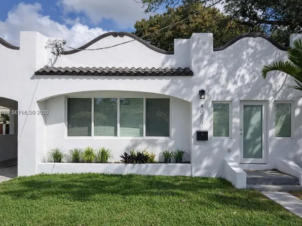 3079 NW Flagler Ter, Miami, FL 33125